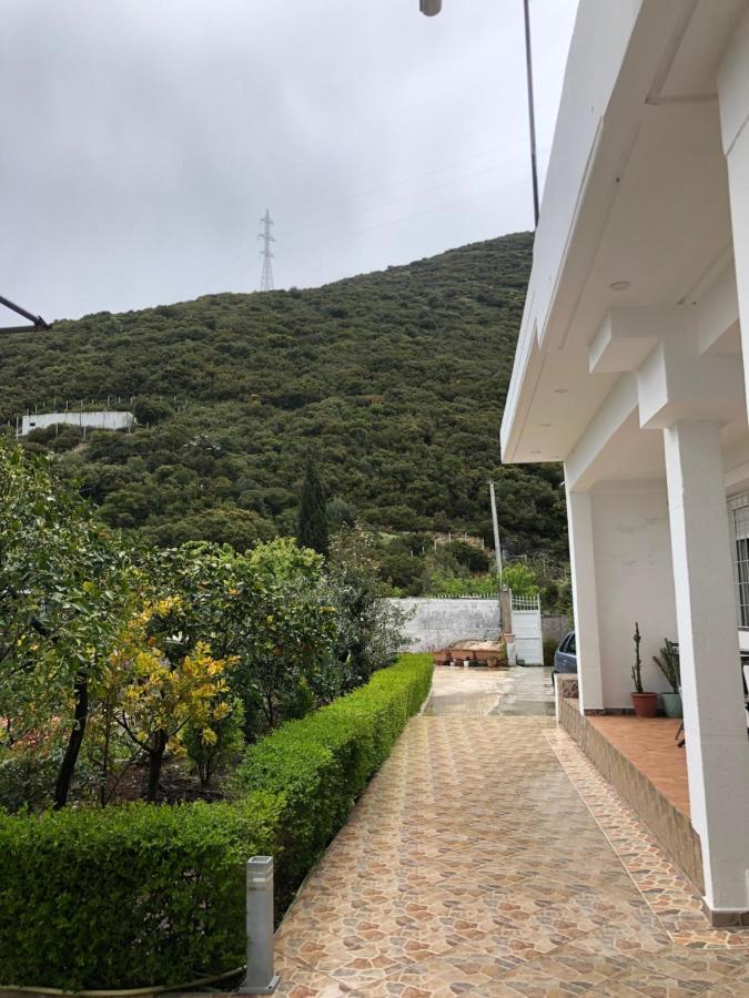 Lida'S House Hotel Lukove Exterior photo